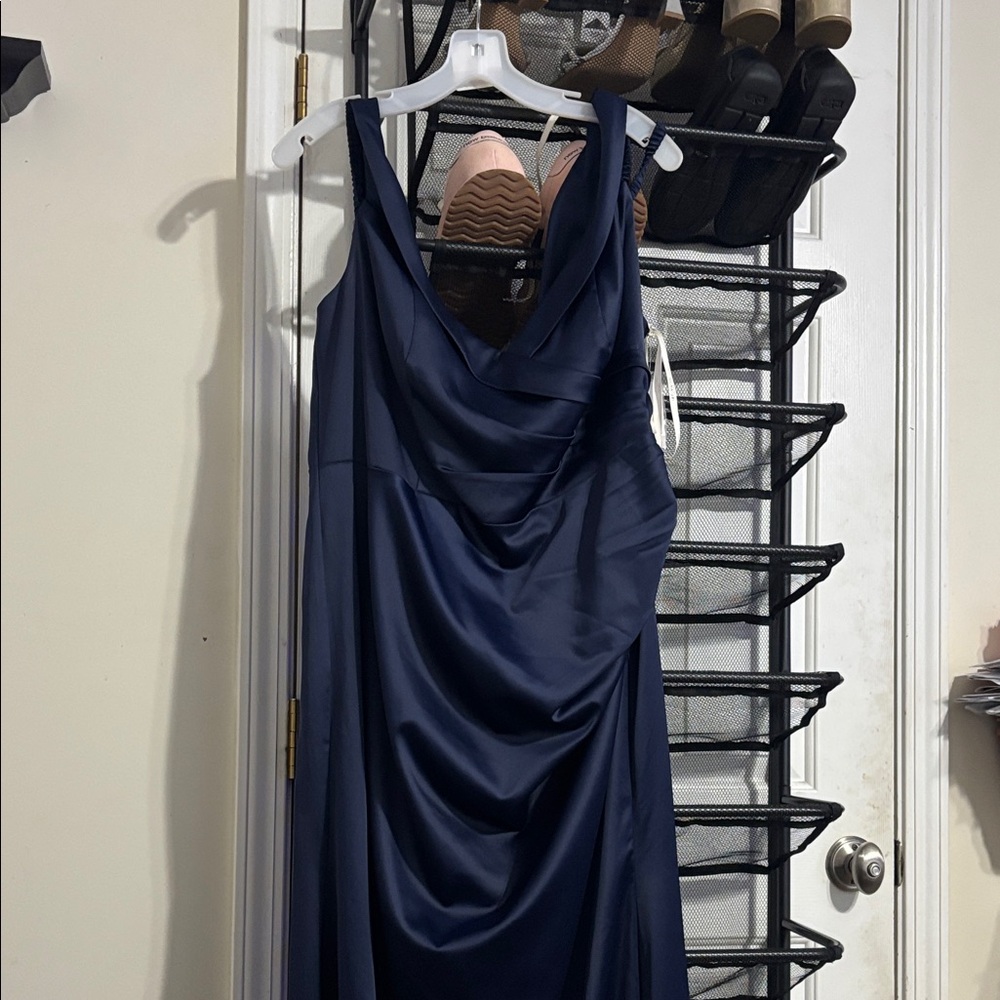 Elegant Navy Maxi Dress